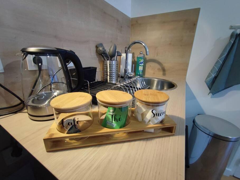 Namaste Studio By T&L Apartment Denain Екстериор снимка
